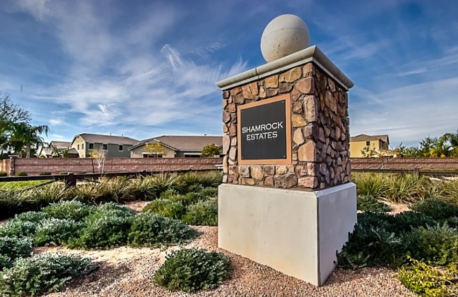 Shamrock Estates Home for Sale in Gilbert Arizona 85298 – Shamrock Estates Real Estate in Gilbert Arizona