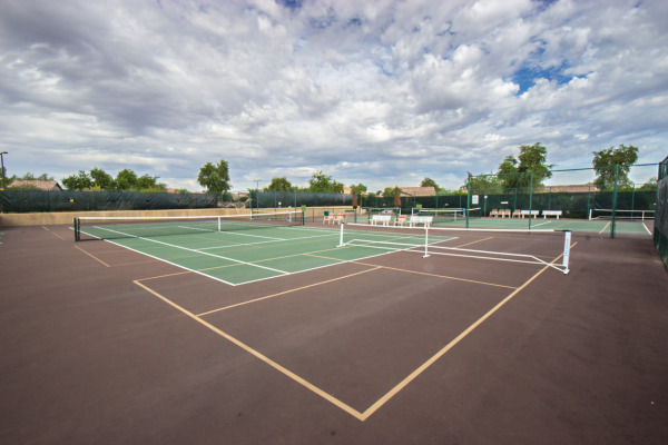 Tennis Courts & Pickle Ball @ Trilogy in Gilbert Arizona